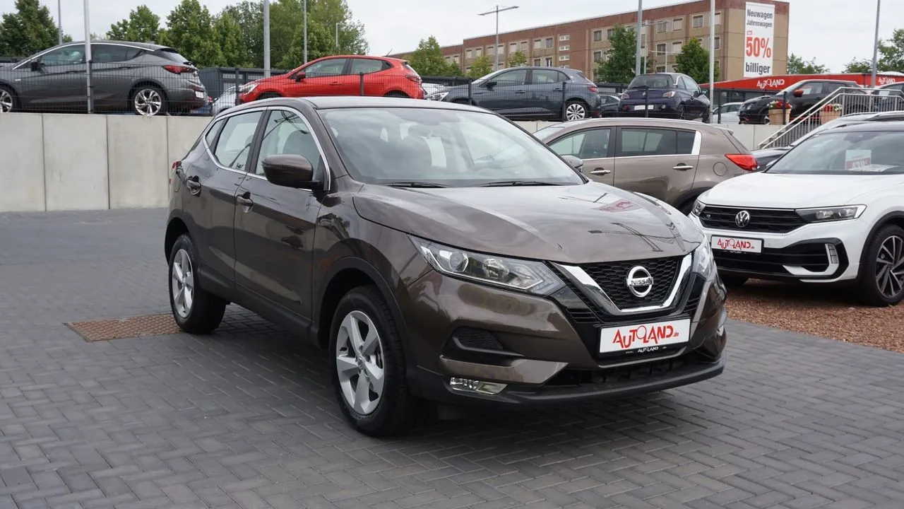 Nissan Qashqai 1.3 DIG-T...  Image 5