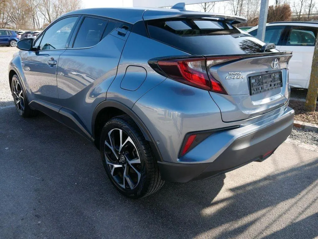 TOYOTA C-HR 1.8 Hybrid E-CVT Lounge Image 3