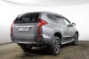 Mitsubishi Pajero Thumbnail 5